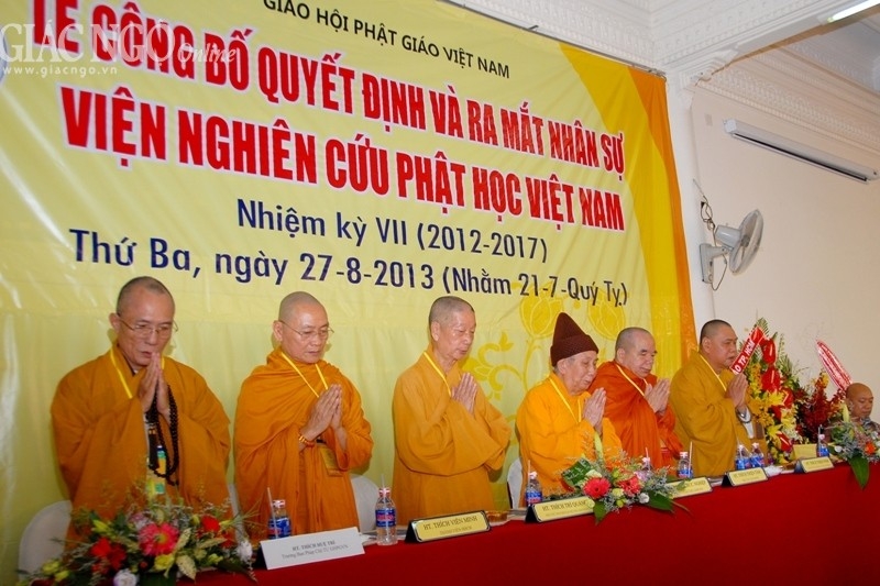 Ra mắt nhân sự Viện Nghiên cứu Phật học Việt Nam